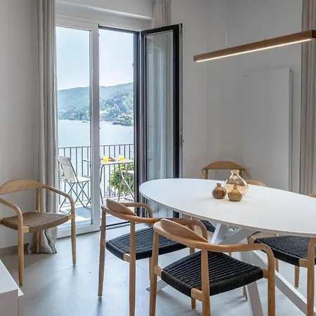 In Piazza Sul Apartmán Baveno