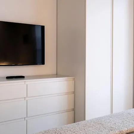 In Piazza Sul * بافينو