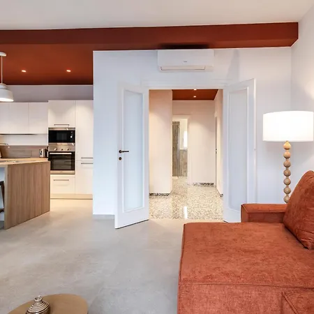 In Piazza Sul Baveno